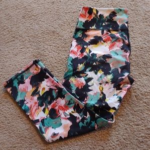 Fabletics cropped leggings